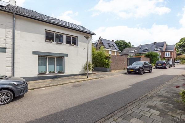 Medium property photo - Kapelaan Ramakersstraat 16A, 6413 EK Heerlen
